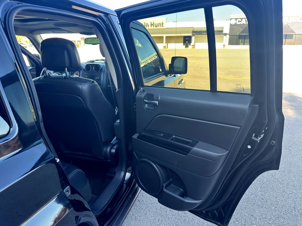 Used 2015 Jeep Patriot High Altitude image 25