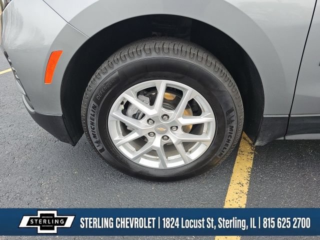 Used 2023 Chevrolet Equinox LS AWD/4WD image 30