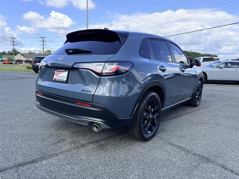 Used 2025 Honda HR-V Sport image 5