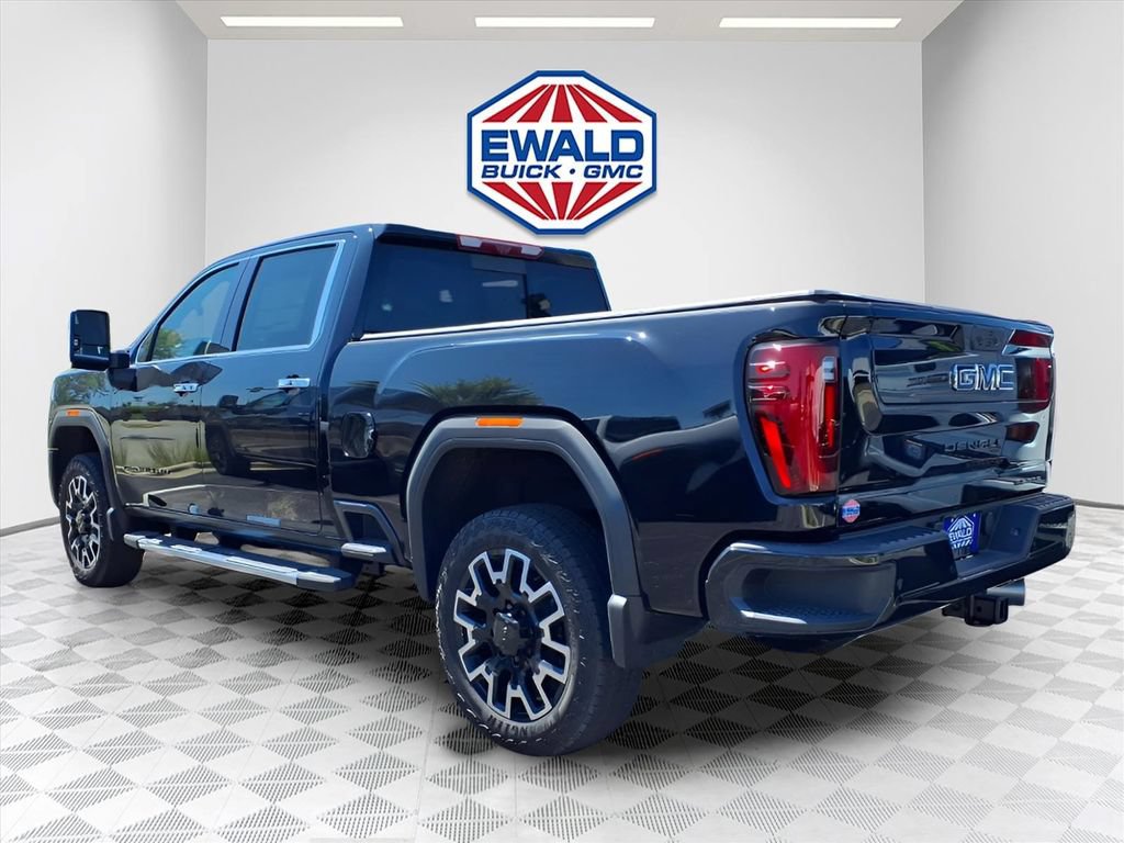 New 2026 GMC Sierra 2500 Denali w/ Technology Package AWD/4WD image 4