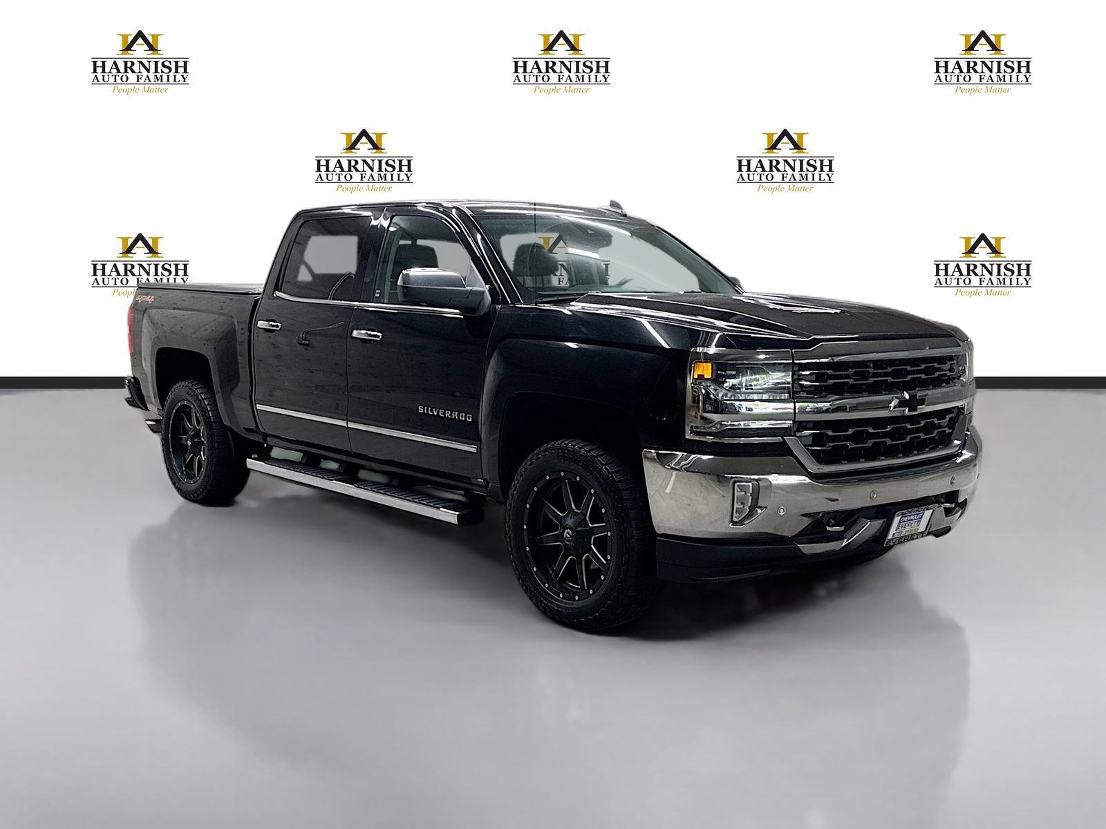 Used 2016 Chevrolet Silverado 1500 LTZ w/ LTZ Plus Package AWD/4WD image 3
