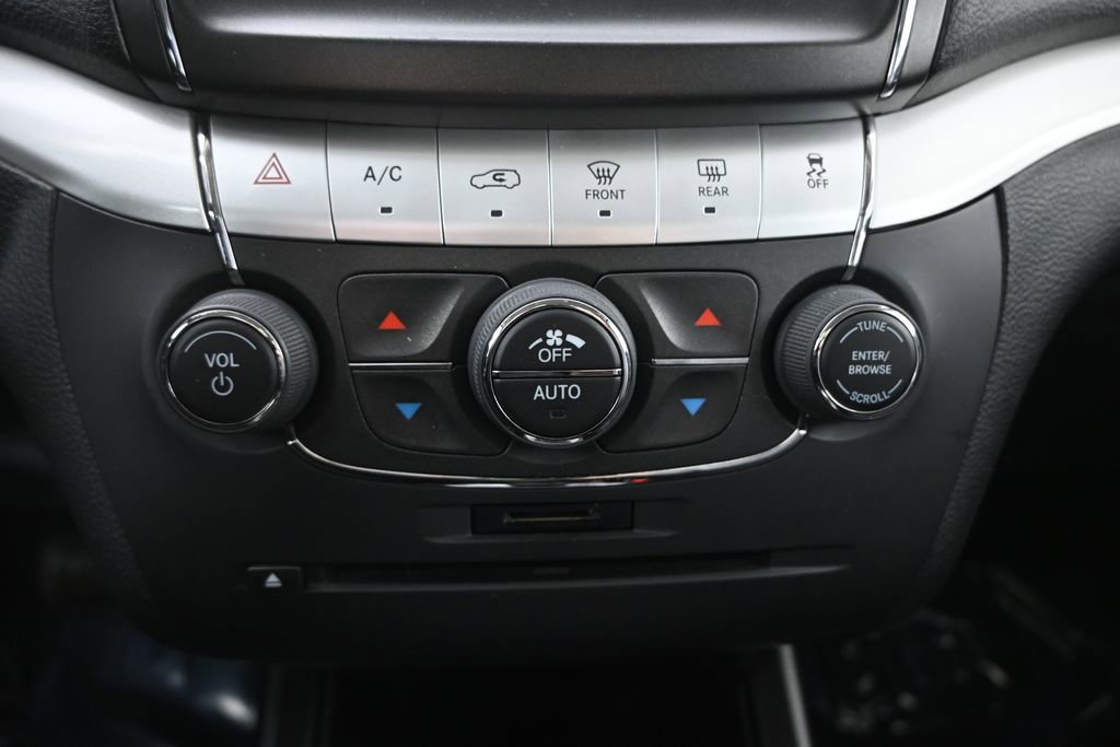 Used 2014 Dodge Journey SXT w/ Quick Order Package 28C image 29