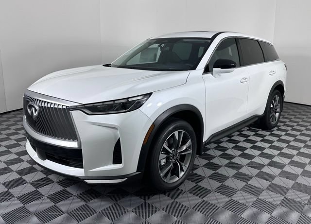 Certified 2026 INFINITI QX60 Pure w/ Cargo Package FWD image 3