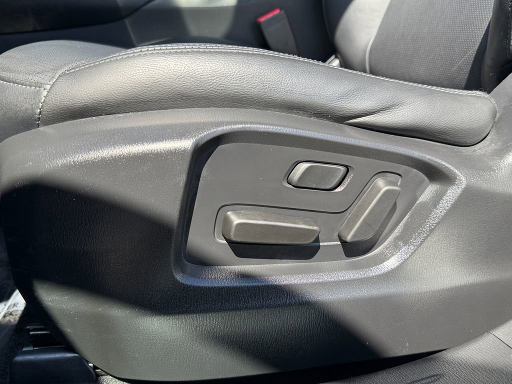 Used 2023 MAZDA CX-9 Touring image 11