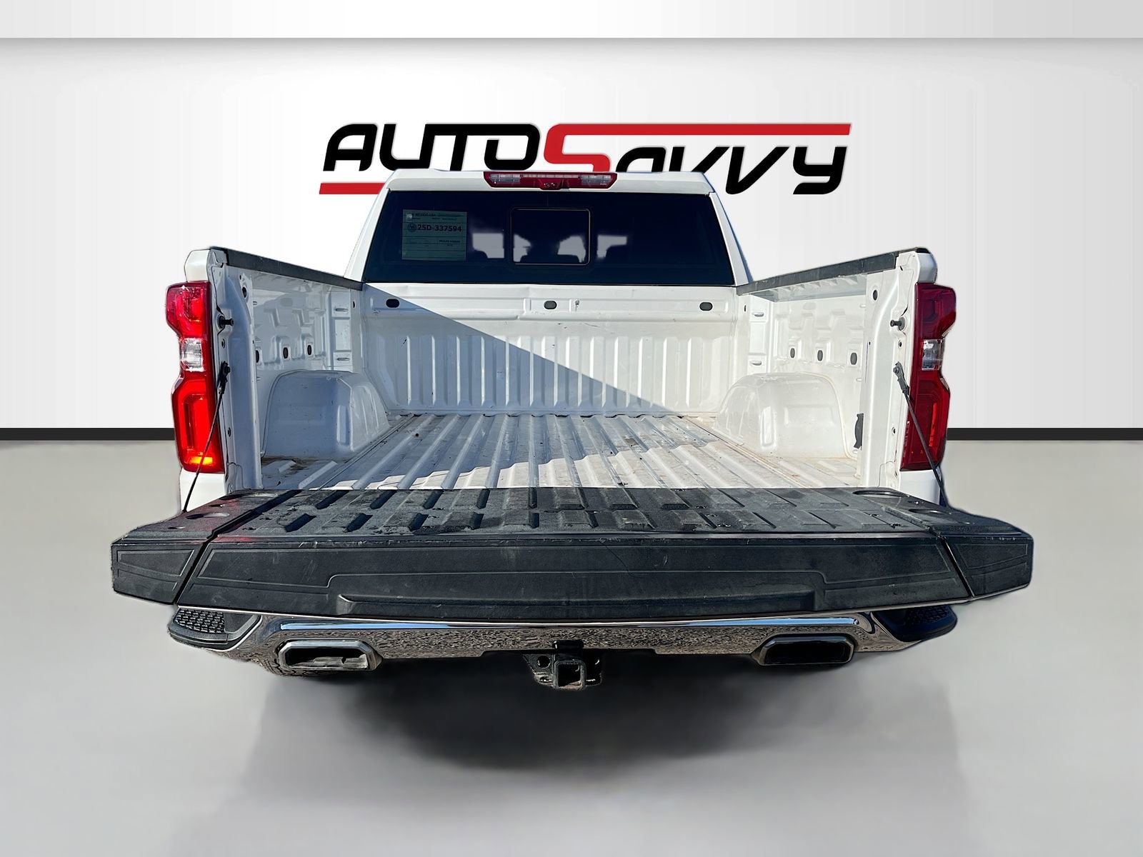 Used 2024 Chevrolet Silverado 1500 LTZ w/ Technology Package image 28