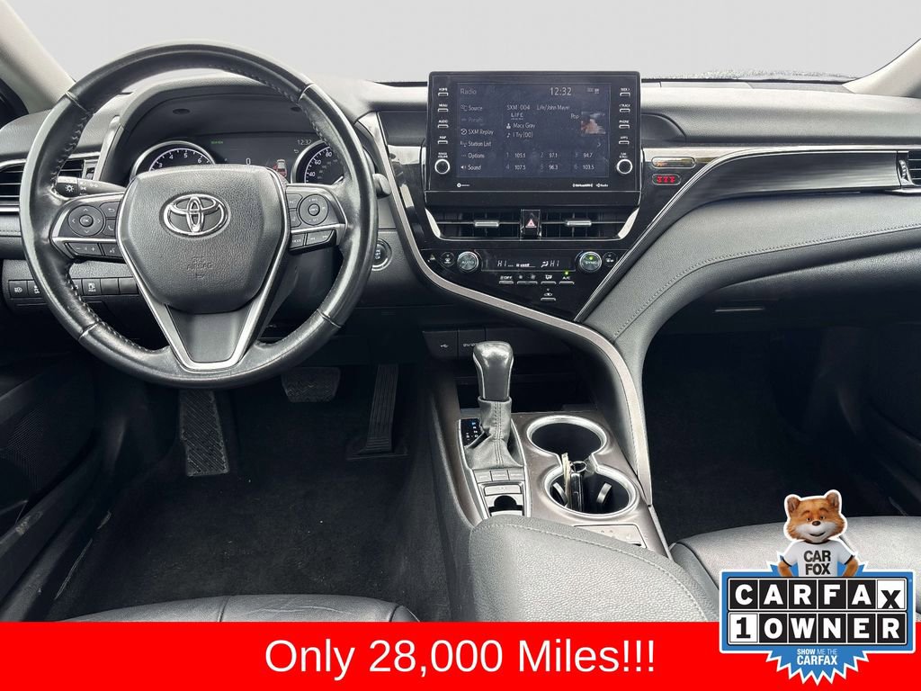 Used 2023 Toyota Camry XLE image 10