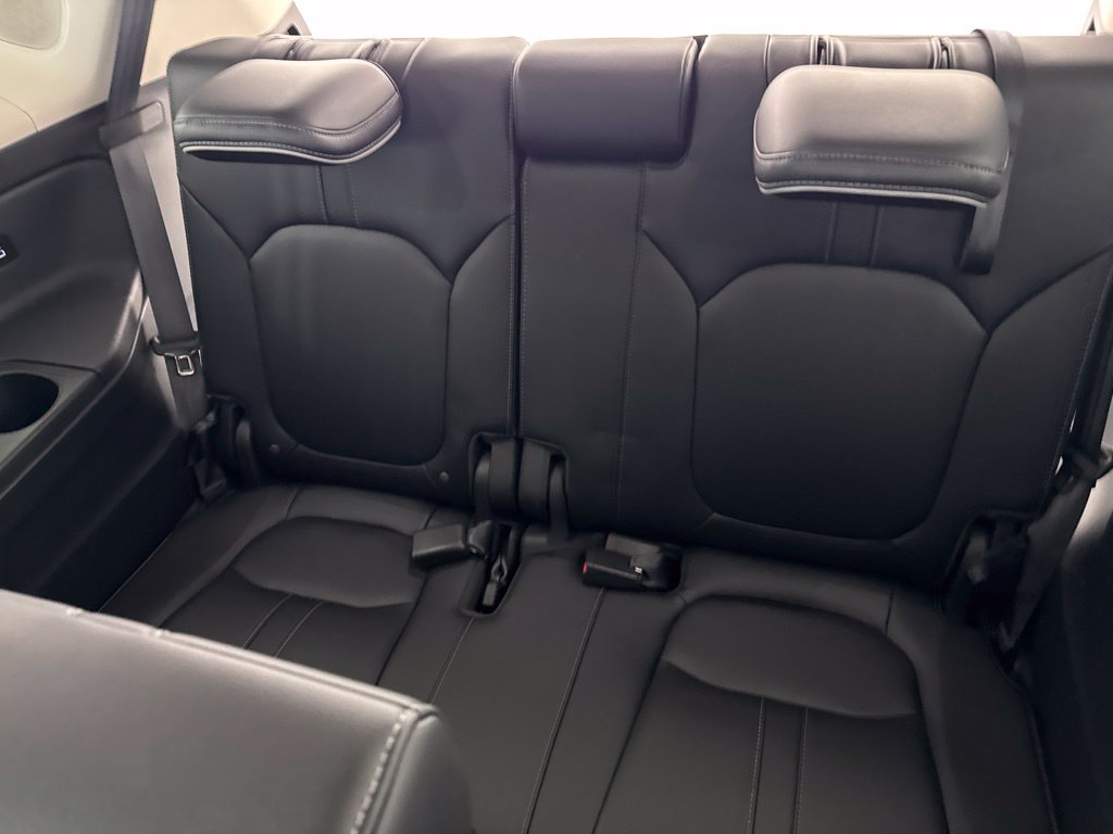 Used 2023 Honda Pilot Elite image 47