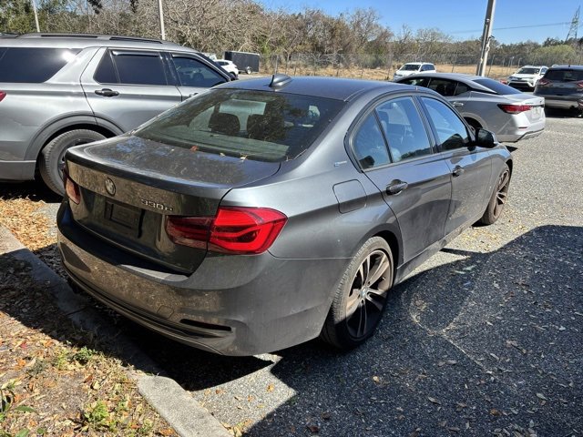 Used 2018 BMW 330e w/ Convenience Package image 3