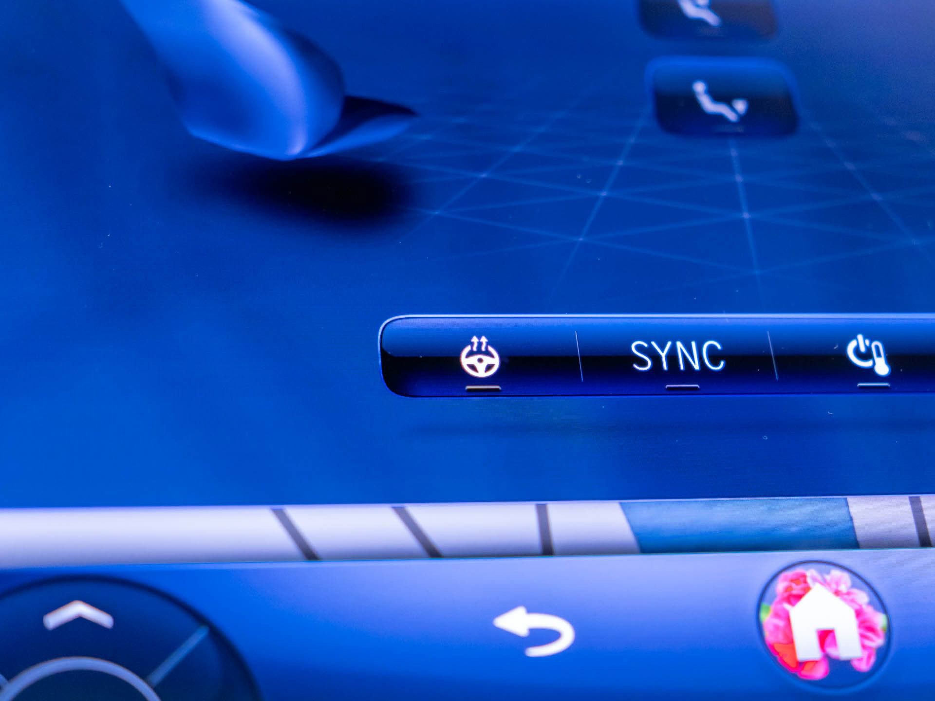 Used 2023 Mercedes-Benz EQE 350+ 4MATIC SUV image 29