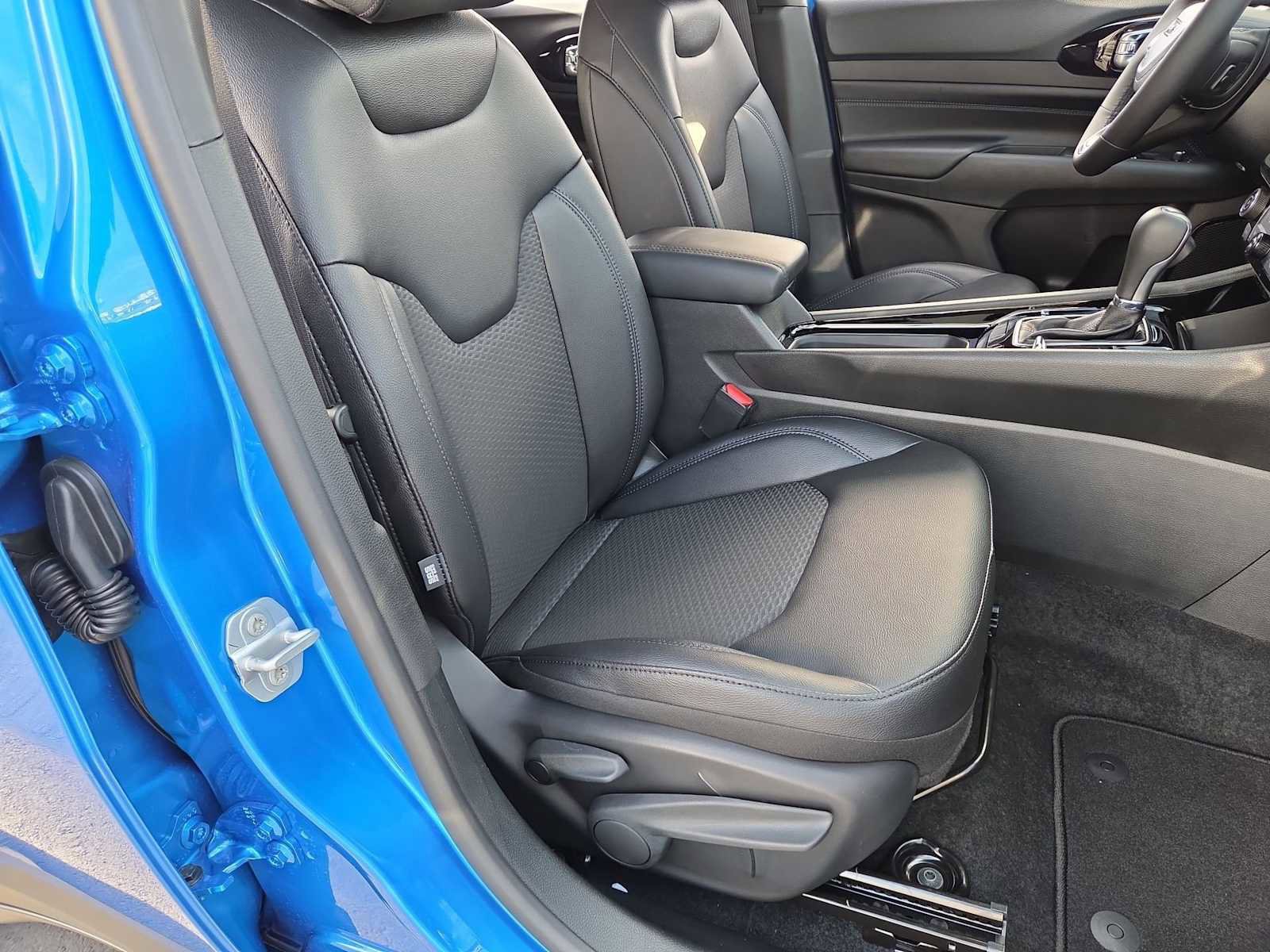 New 2026 Jeep Compass Latitude image 21