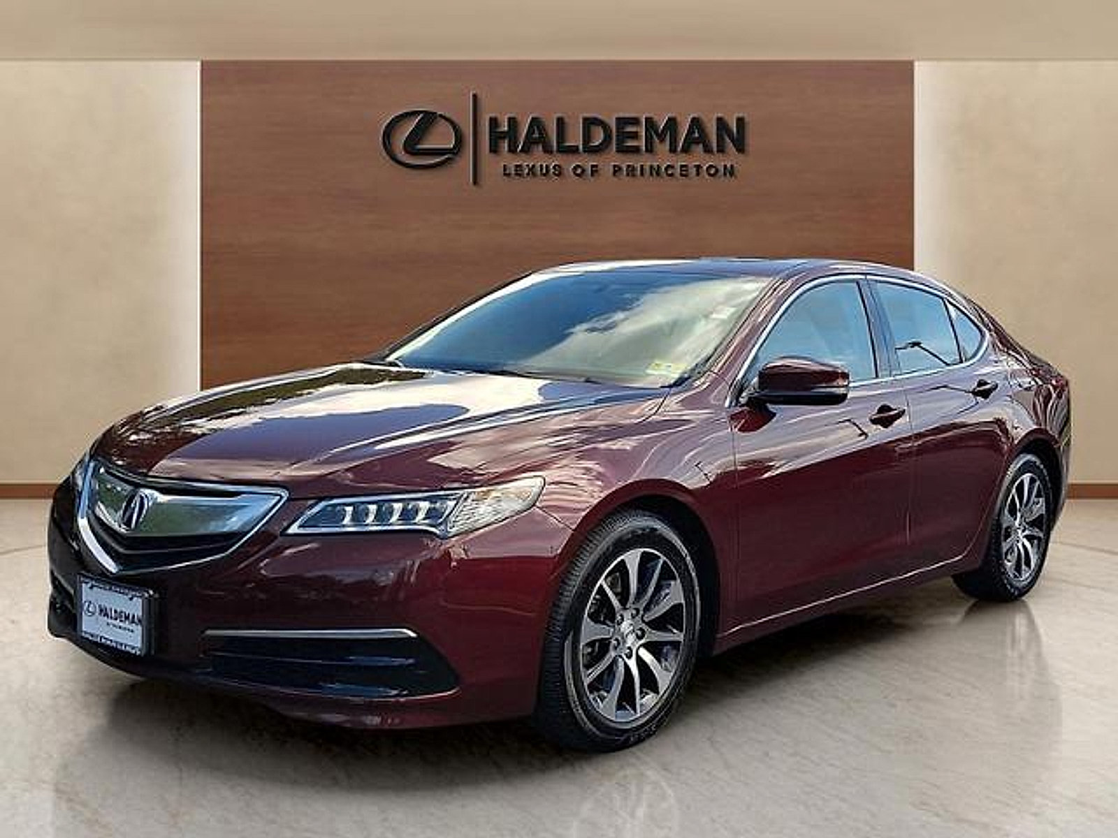 Used 2015 Acura TLX FWD image 3