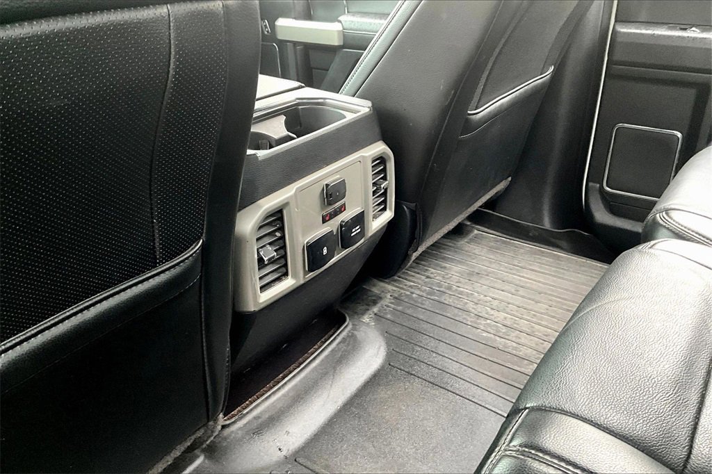 Used 2017 Ford F150 Lariat w/ Equipment Group 502A Luxury image 10