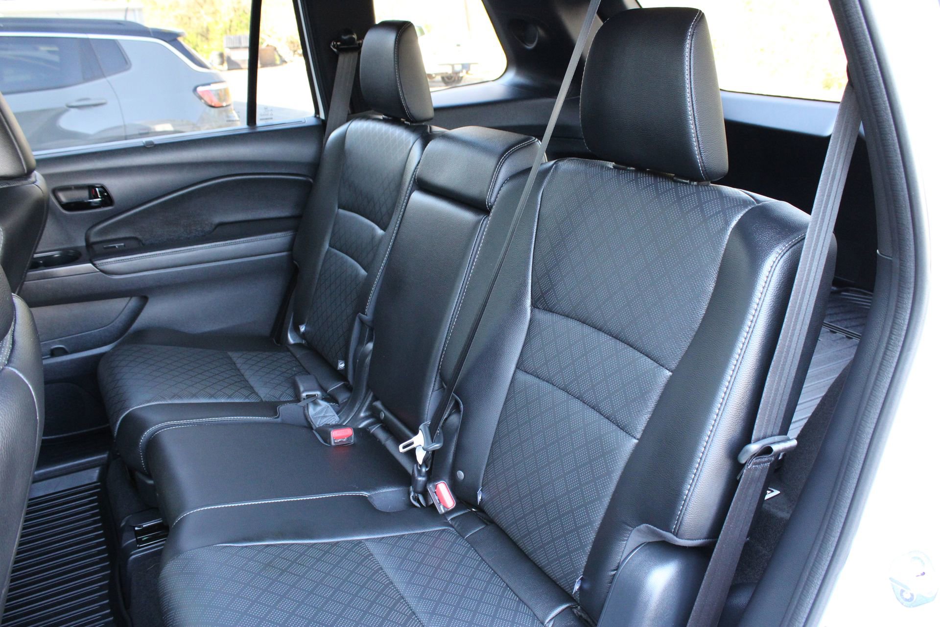 Used 2023 Honda Passport Elite image 17