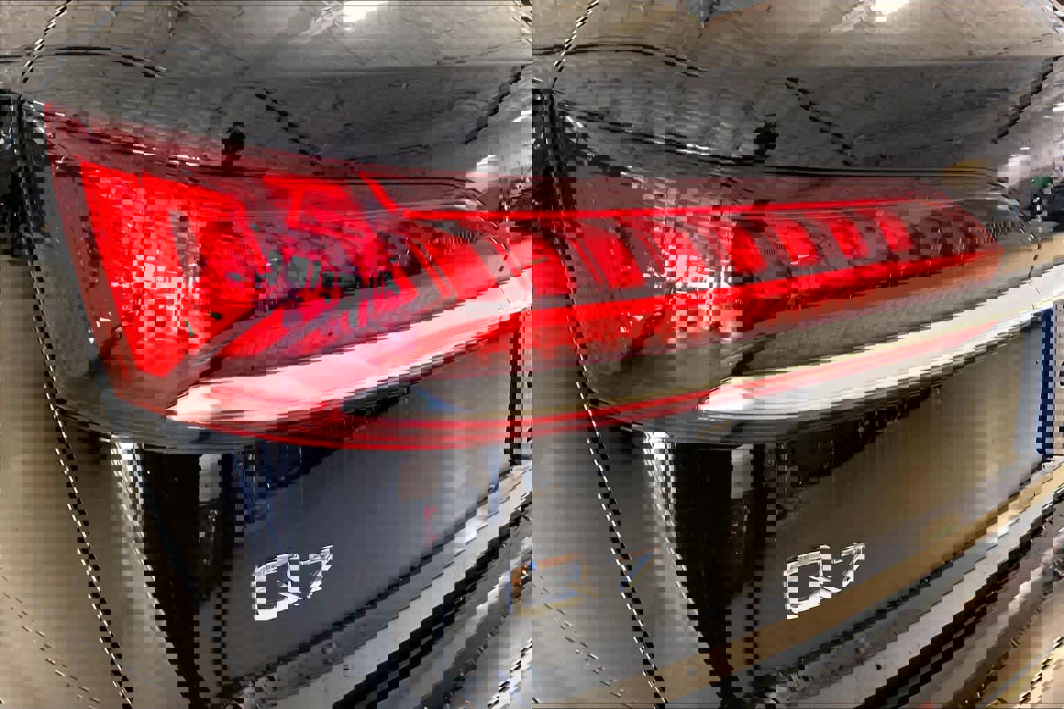 Used 2023 Audi Q7 Premium Plus w/ Premium Plus Package image 26