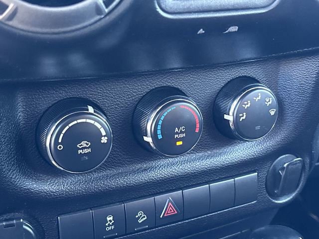 Used 2017 Jeep Wrangler Unlimited Sport image 29