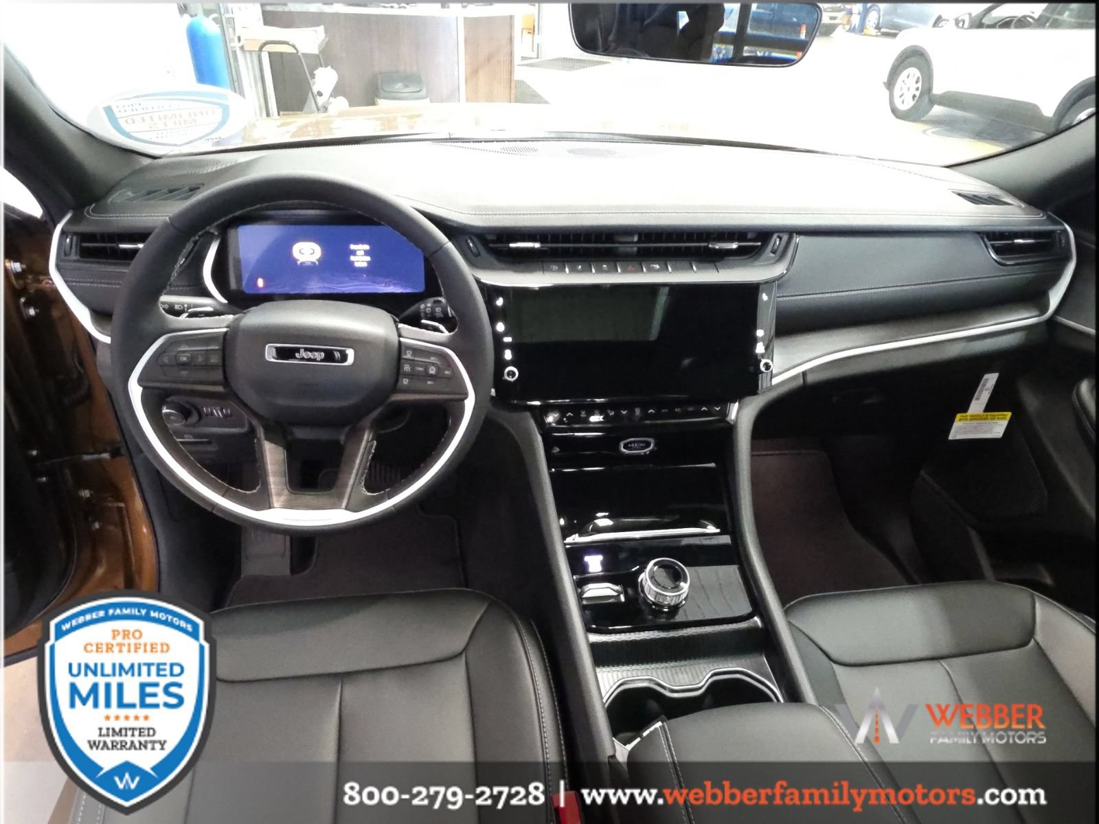 New 2026 Jeep Grand Cherokee Limited w/ Limited Altitude Package AWD/4WD image 14