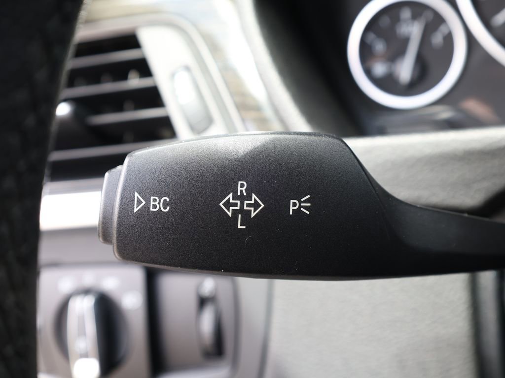 Used 2015 BMW 328i Sedan image 37
