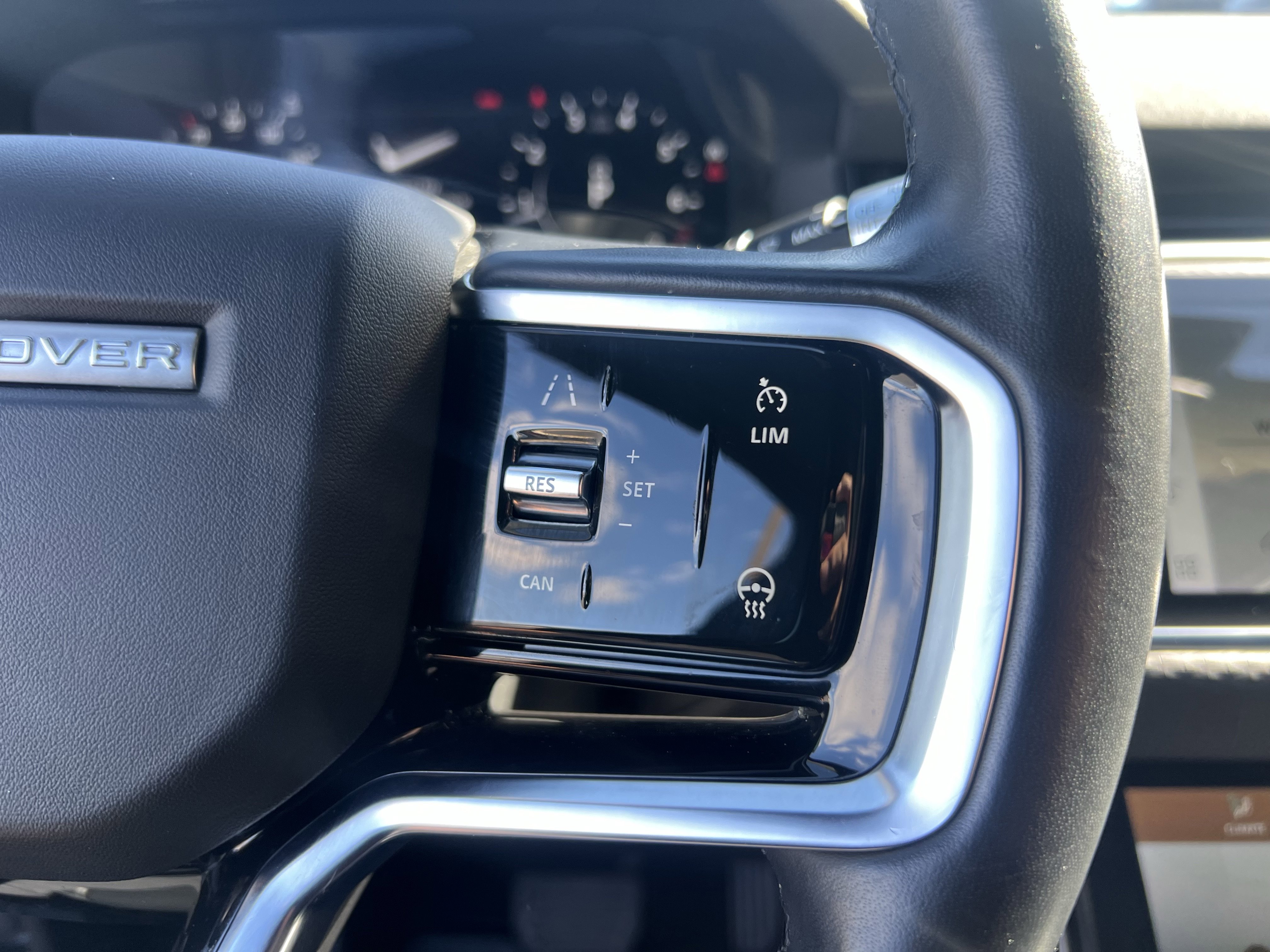 Used 2021 Land Rover Range Rover Evoque S image 21