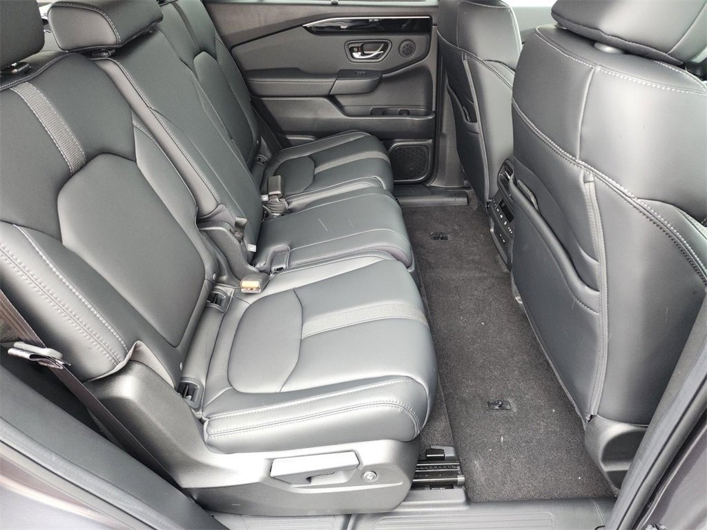 New 2025 Honda Pilot EX-L image 26