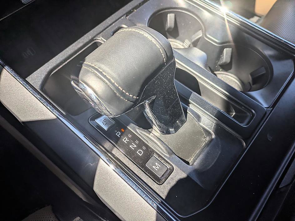 Used 2023 Ford F150 Lariat w/ Max Trailer Tow Package AWD/4WD image 24