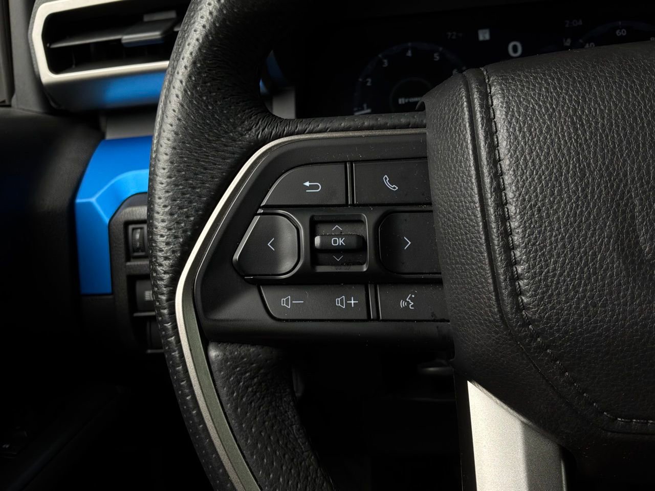 Used 2025 Toyota Tacoma TRD Off-Road image 33