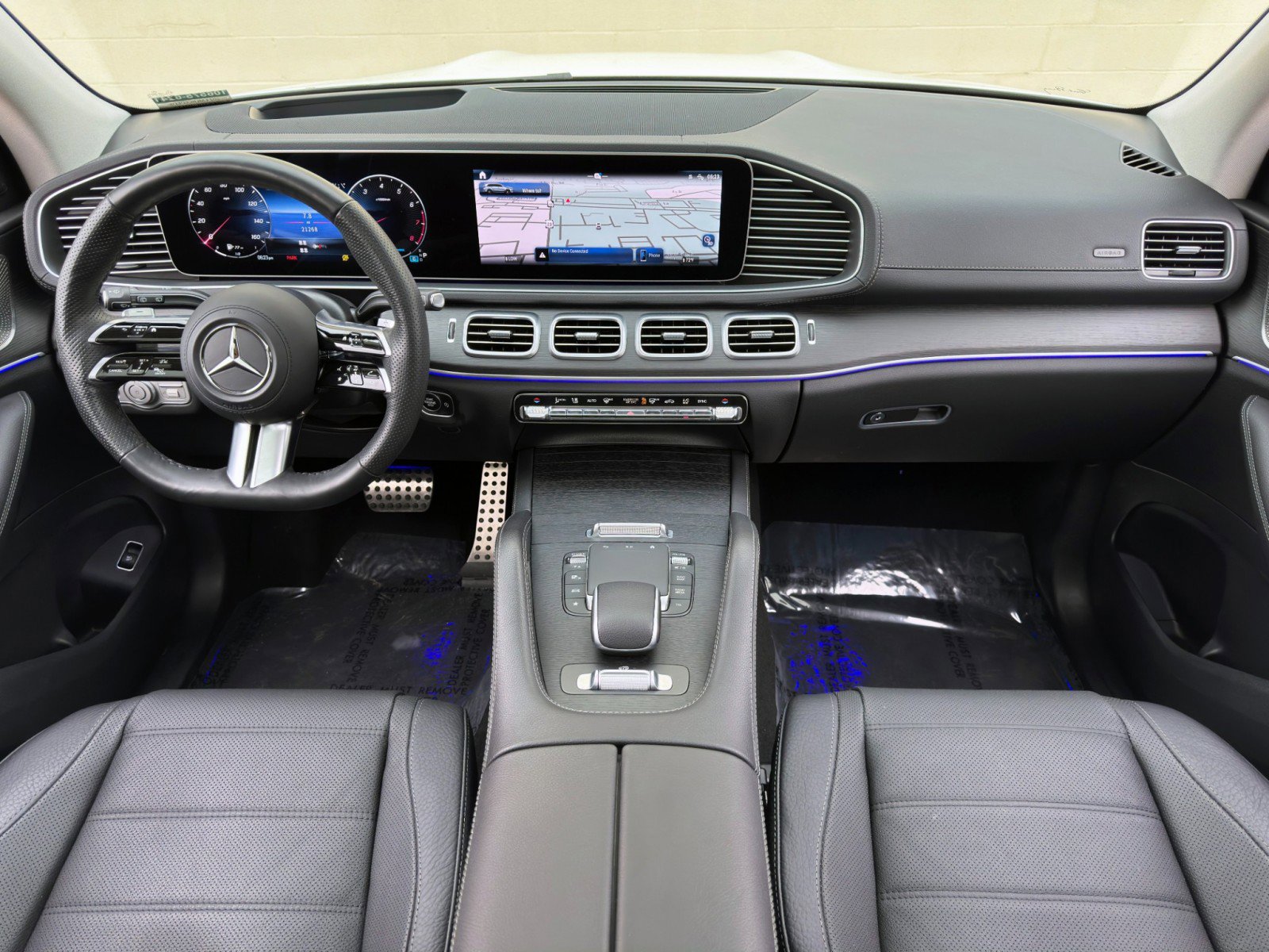 Used 2024 Mercedes-Benz GLS 450 4MATIC image 13