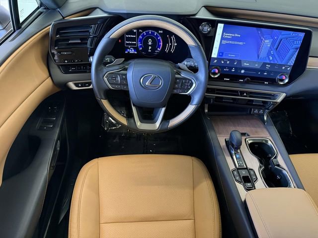 Used 2023 Lexus RX 350 Premium w/ Accessory Package AWD/4WD image 4