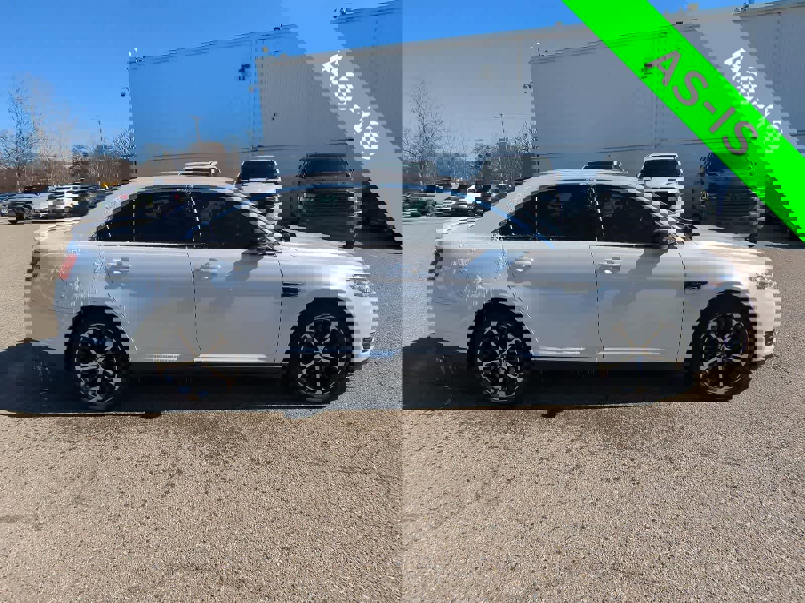 Used 2016 Ford Taurus SHO w/ Equipment Group 401A image 15