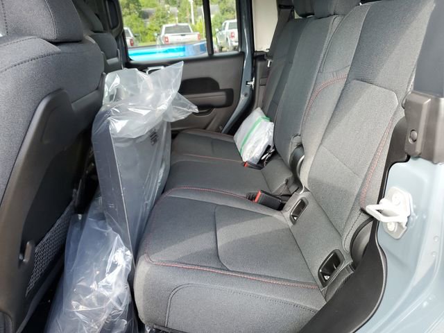 New 2025 Jeep Gladiator Rubicon w/ Convenience Group image 13