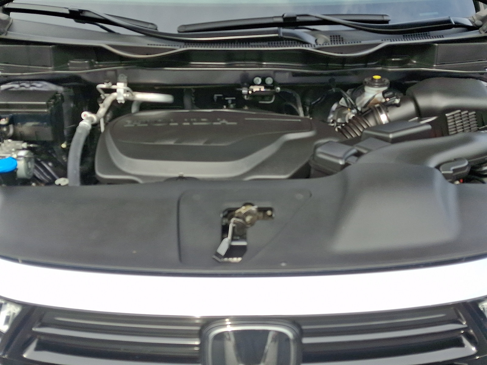 Certified 2024 Honda Odyssey Touring image 30