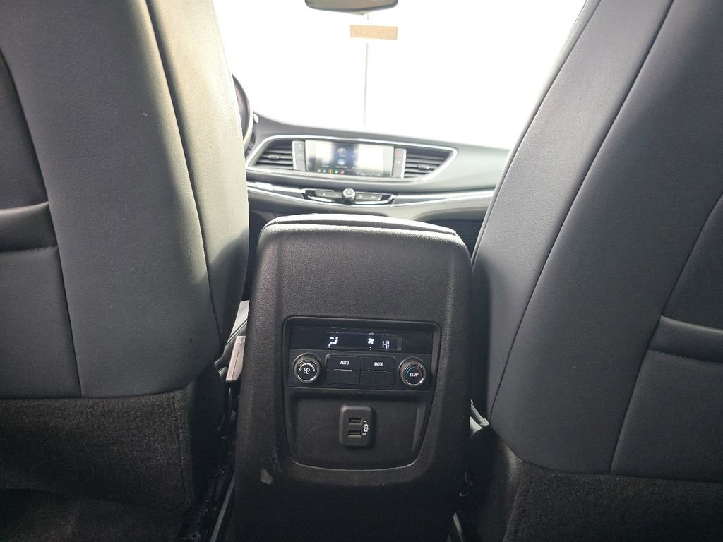 Used 2020 Buick Enclave Essence w/ Sport Touring Edition image 25