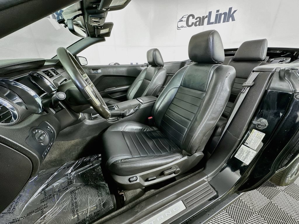 Used 2011 Ford Mustang GT Premium w/ Electronics Pkg RWD image 24