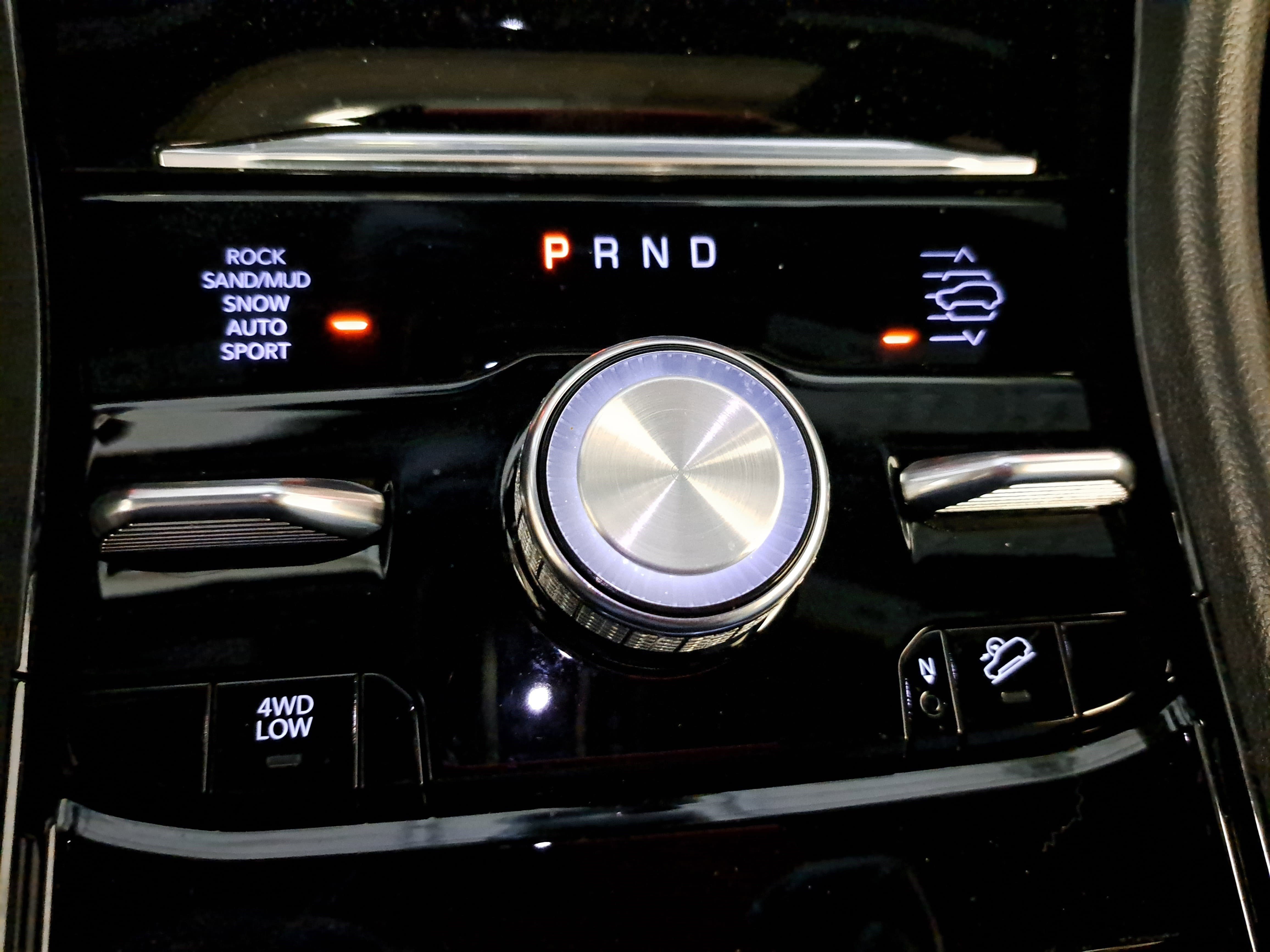 Used 2024 Jeep Grand Cherokee L Overland w/ Trailer Tow Package image 24