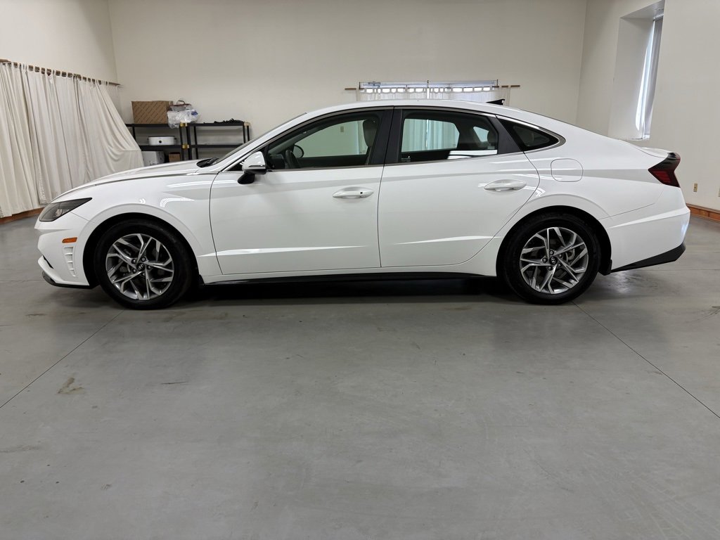 Used 2023 Hyundai Sonata SEL w/ Preferred Accessory Package image 5