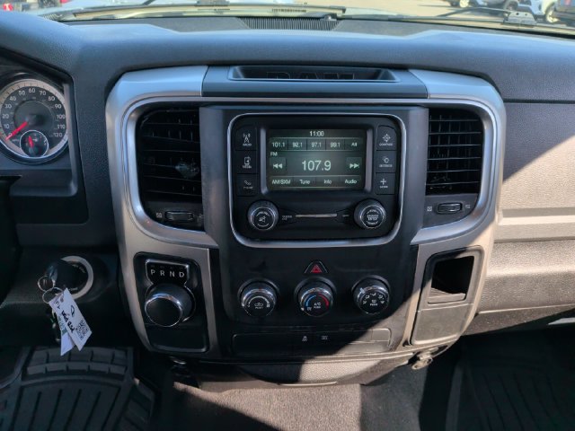 Used 2019 RAM 1500 Classic SLT RWD image 21