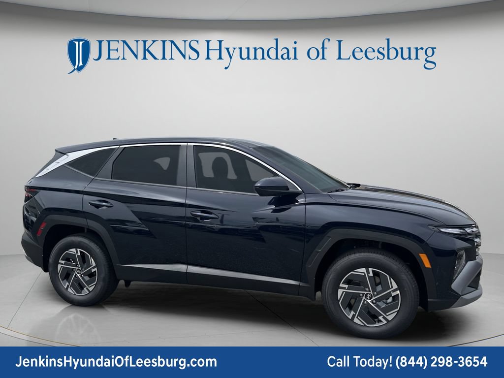 New 2026 Hyundai Tucson Blue SE AWD/4WD image 2
