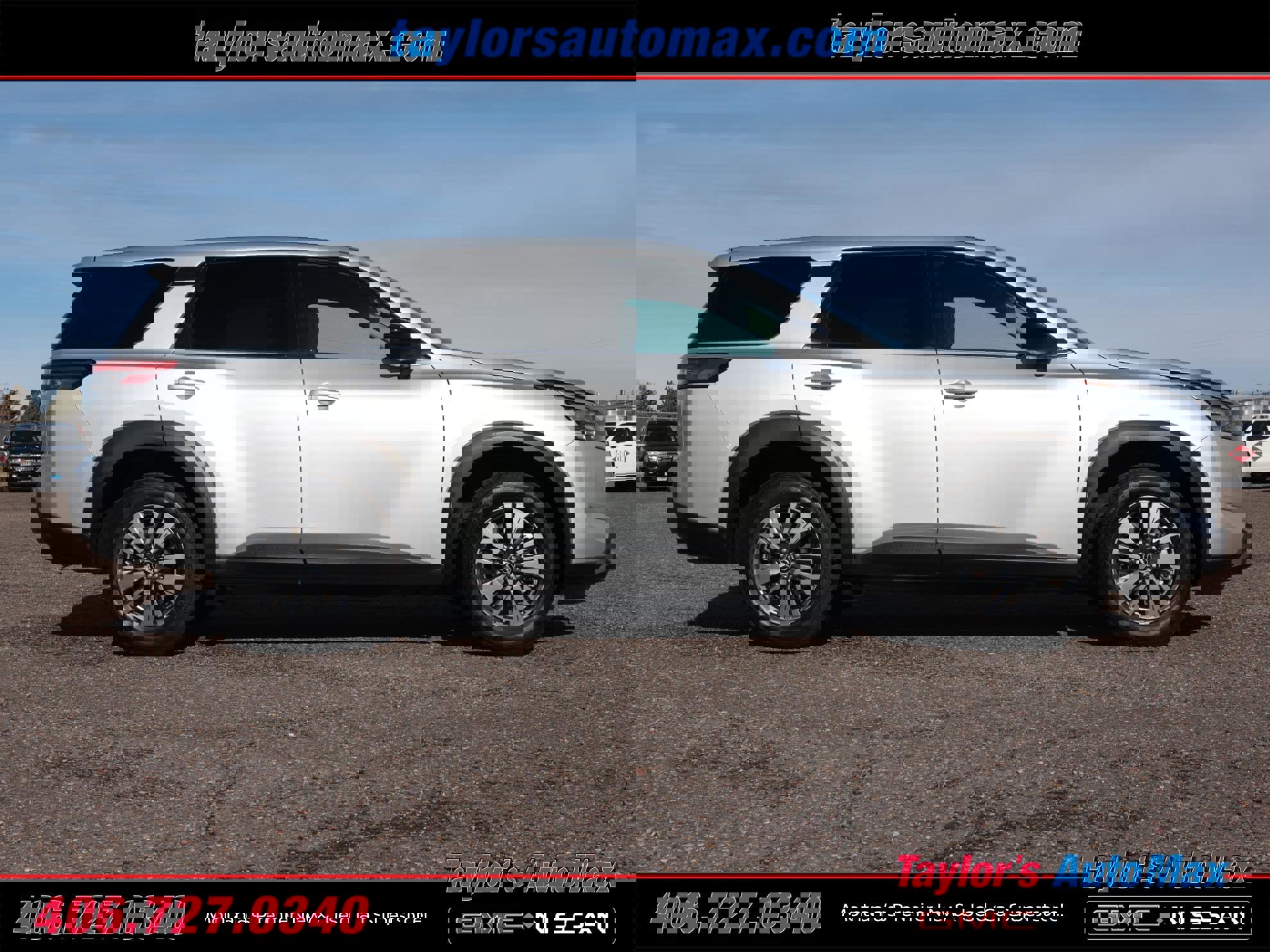 Used 2024 Nissan Pathfinder S image 3