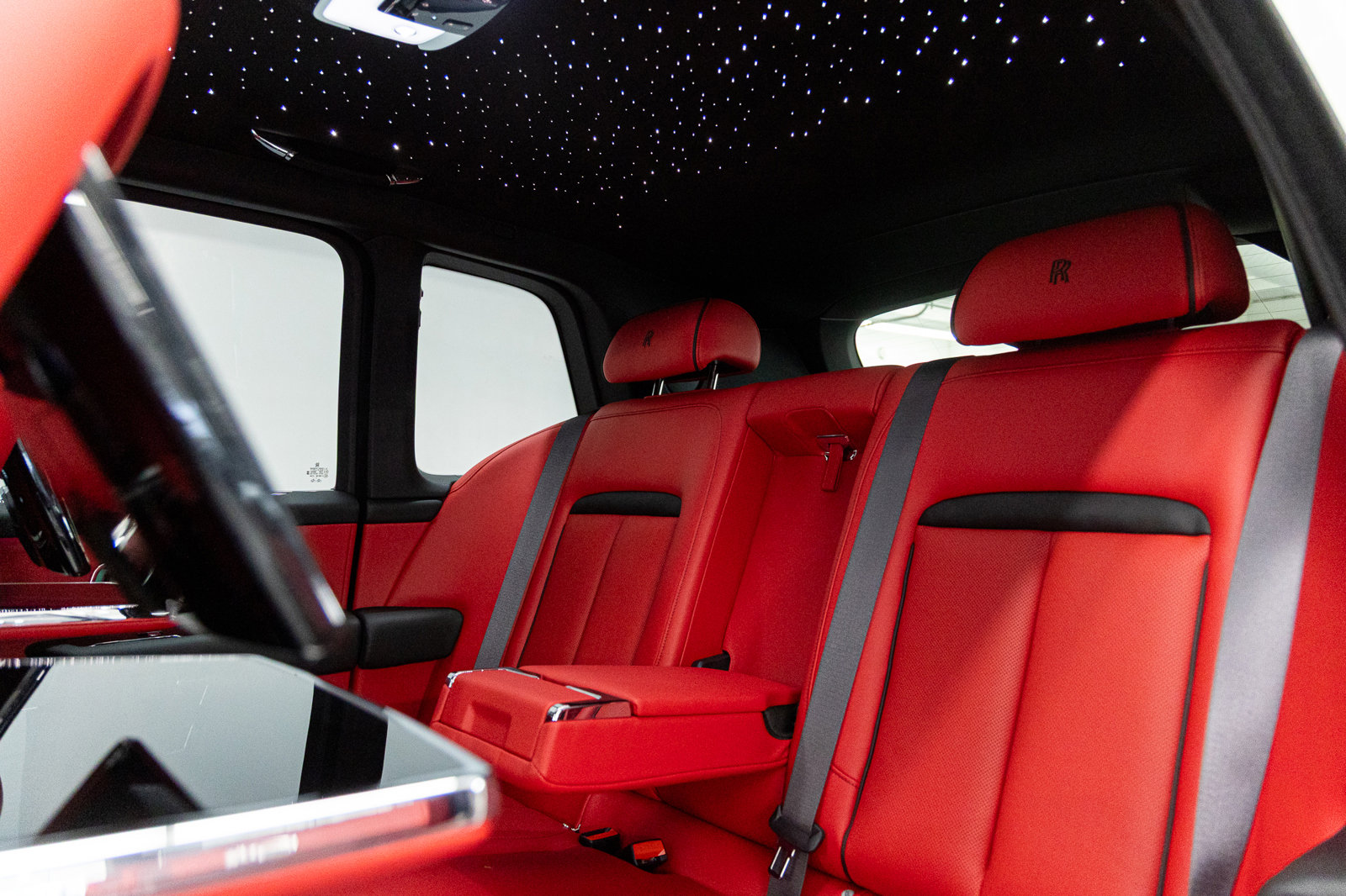 New 2026 Rolls-Royce Cullinan image 36