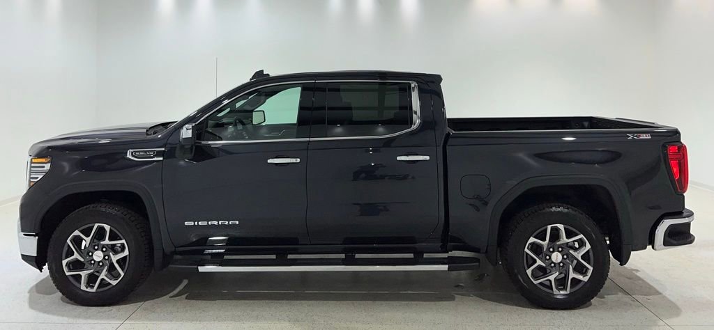 Used 2026 GMC Sierra 1500 SLT w/ SLT Premium Plus Package image 2