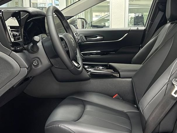 New 2026 Toyota Mirai RWD image 9