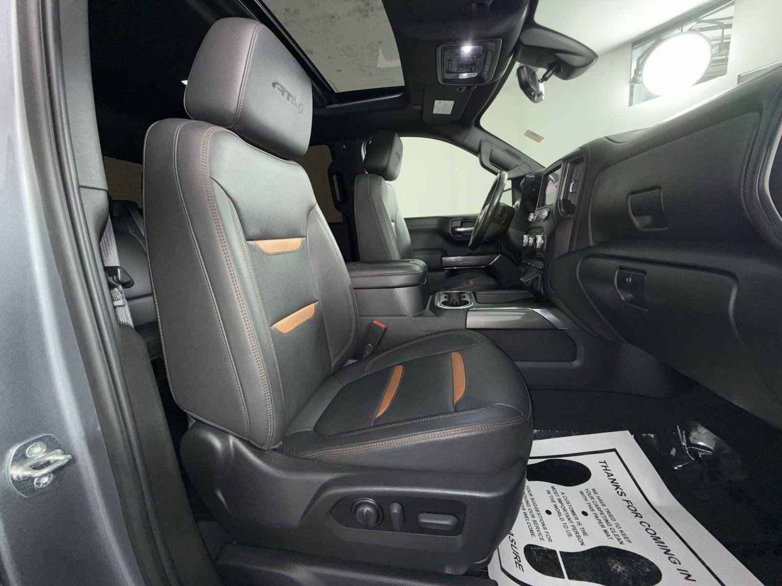 Used 2022 GMC Sierra 1500 AT4 w/ AT4 Premium Package AWD/4WD image 28