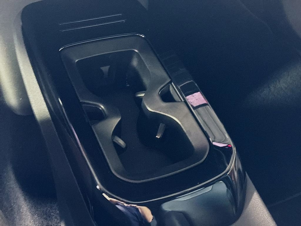 Used 2021 Volkswagen ID.4 Pro S w/ Gradient Package image 16