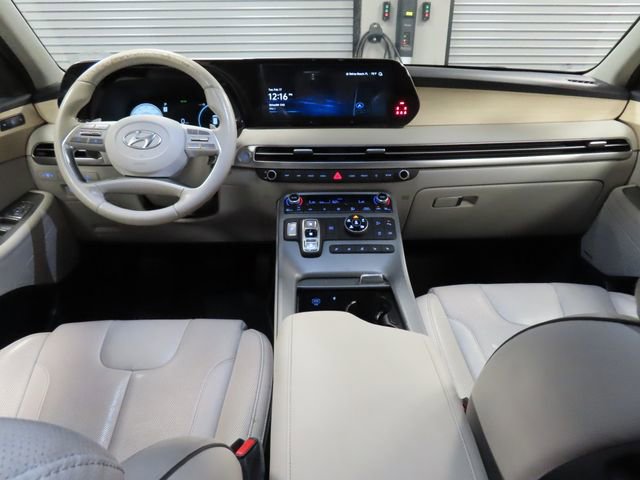 Used 2023 Hyundai Palisade Limited image 22
