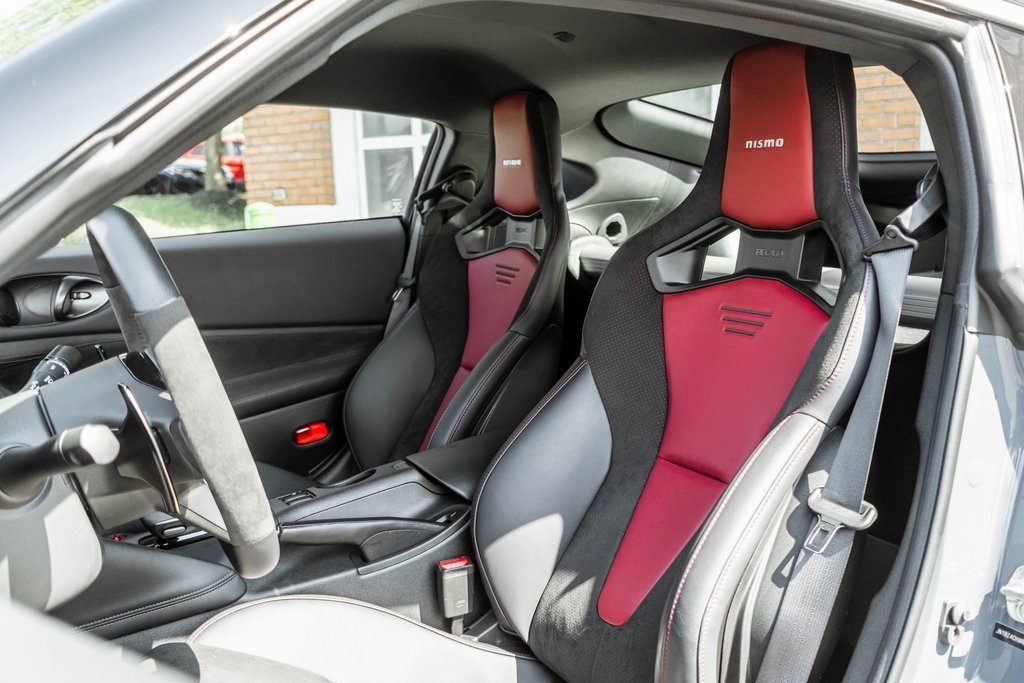 Used 2024 Nissan Z NISMO w/ Floor Mat Package image 7