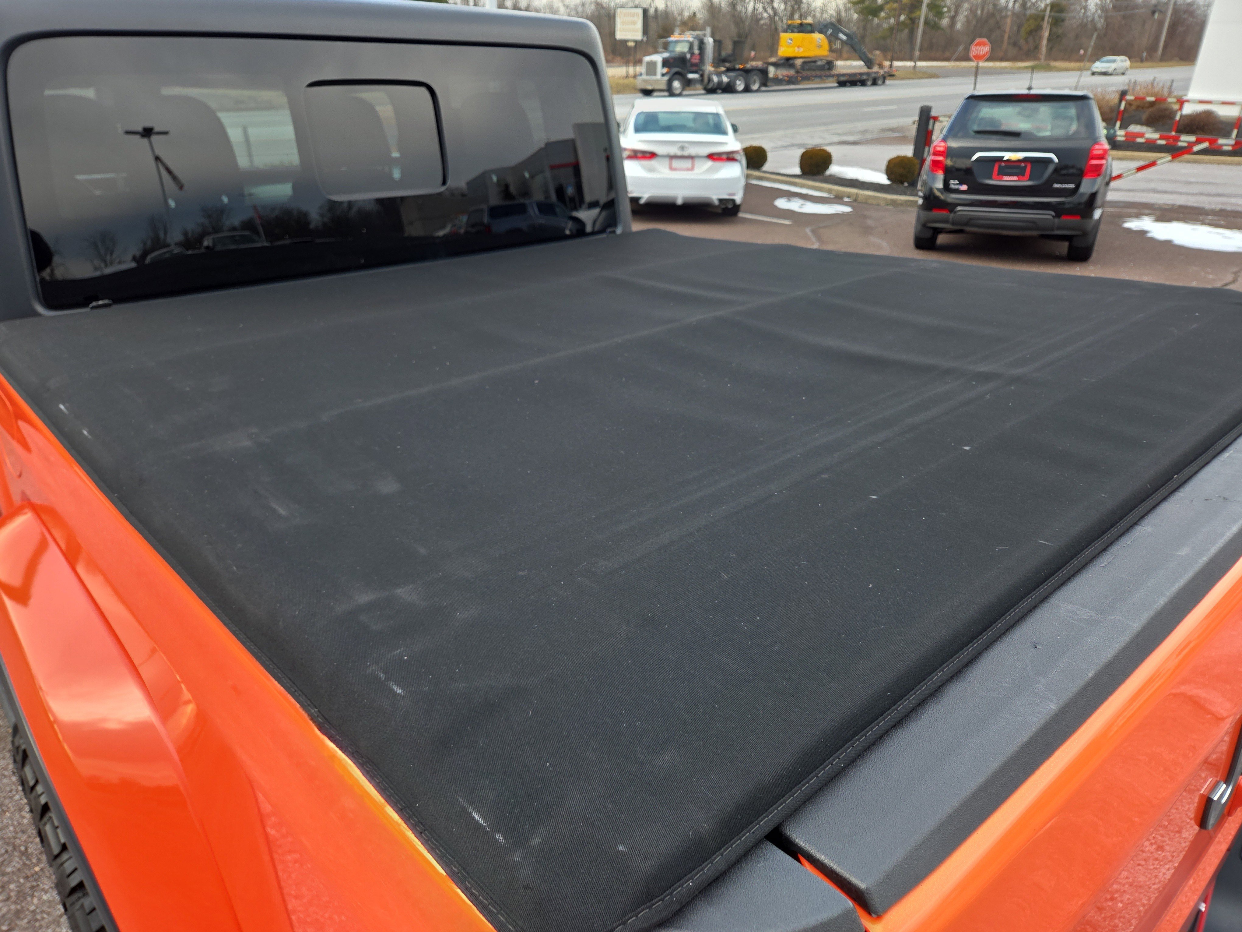 Used 2020 Jeep Gladiator Overland image 32