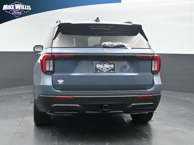 Used 2025 Ford Explorer ST-Line w/ Premium Package RWD image 6