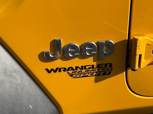 Used 2019 Jeep Wrangler Unlimited Sport S AWD/4WD image 15