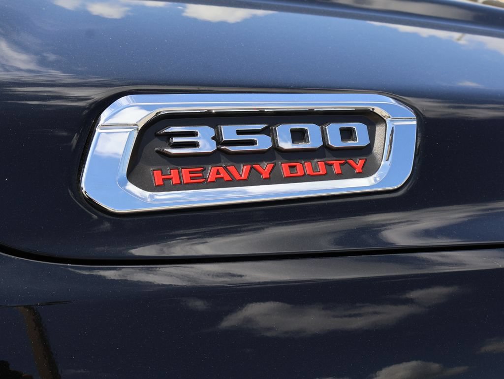 Used 2022 RAM 3500 Limited AWD/4WD image 12