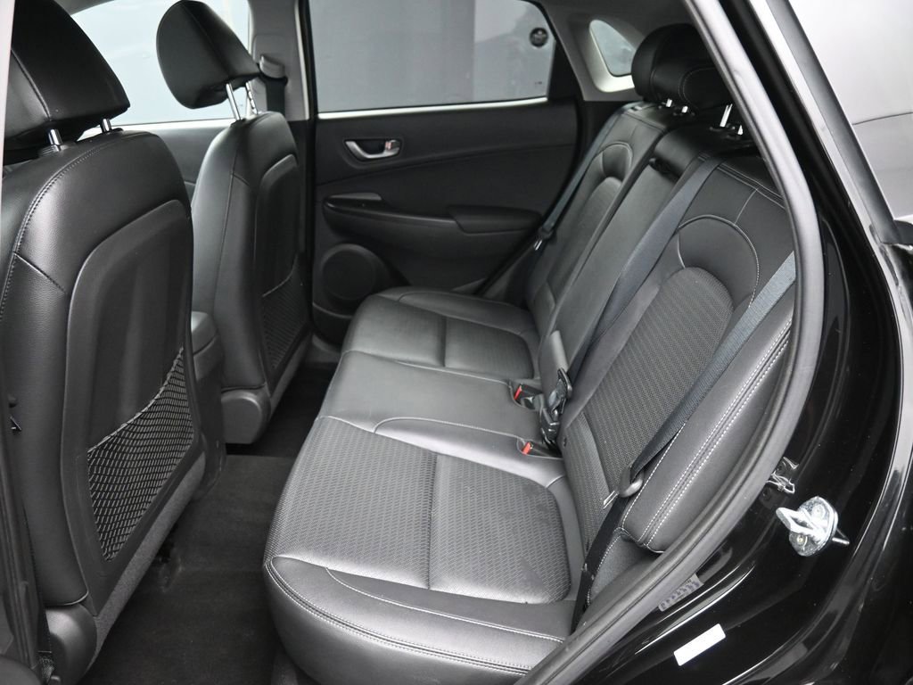 Used 2021 Hyundai Kona Limited image 21