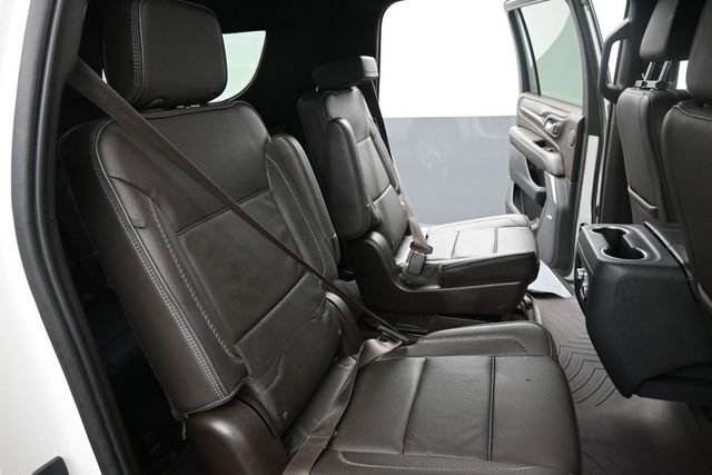 Used 2023 GMC Yukon XL Denali AWD/4WD image 23